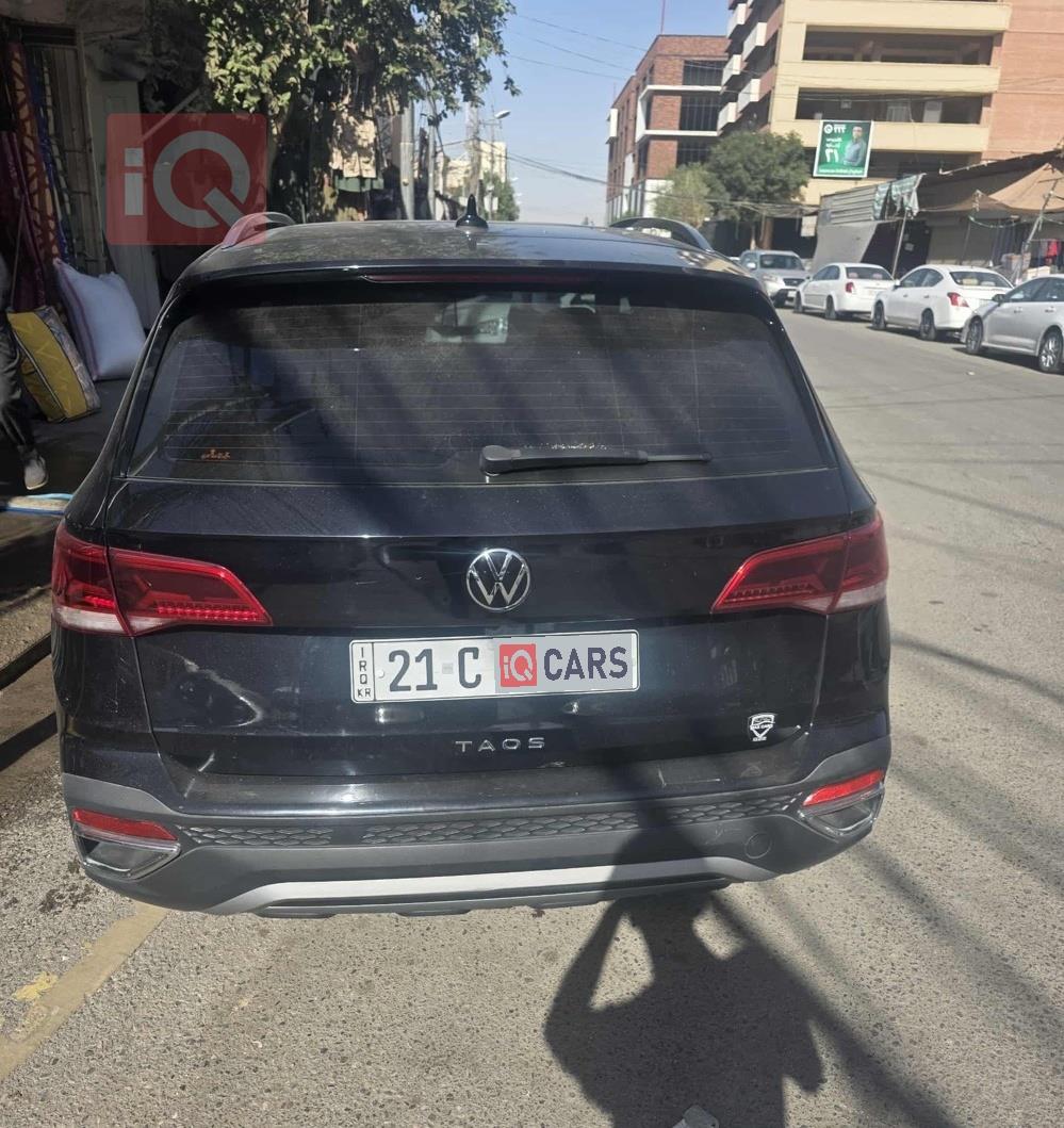 فولكسفاغن تاوس